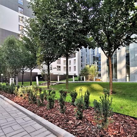 Come&Stay Apartments Wola วอร์ซอ ภายนอก รูปภาพ
