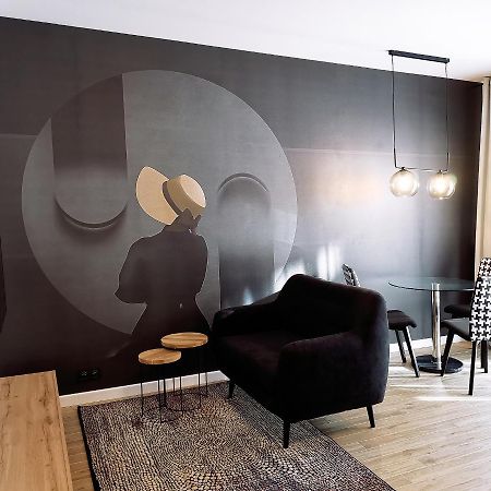 Come&Stay Apartments Wola วอร์ซอ ภายนอก รูปภาพ