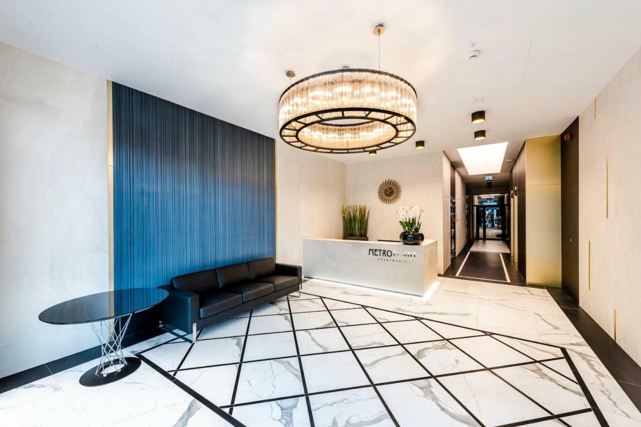 Come&Stay Apartments Wola วอร์ซอ ภายนอก รูปภาพ
