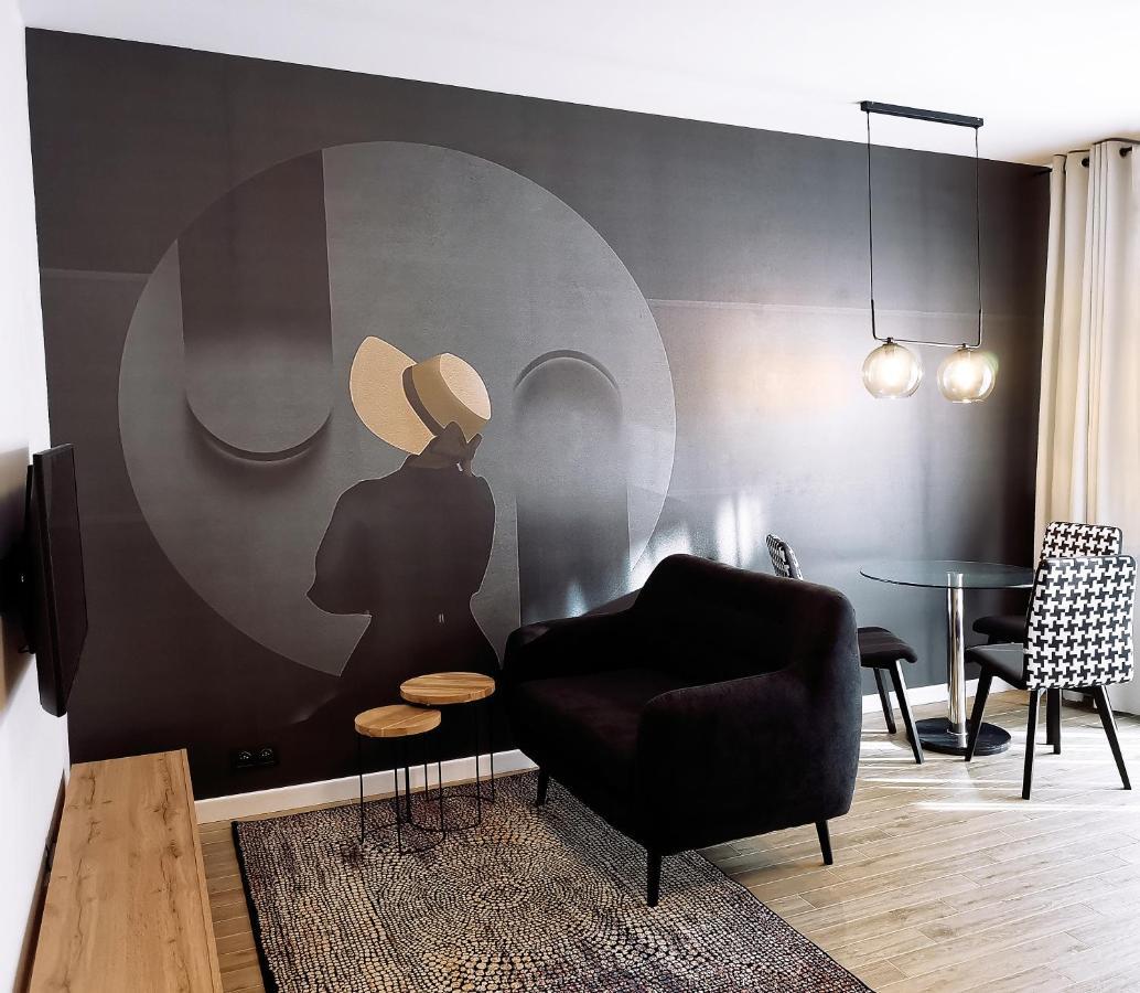 Come&Stay Apartments Wola วอร์ซอ ภายนอก รูปภาพ