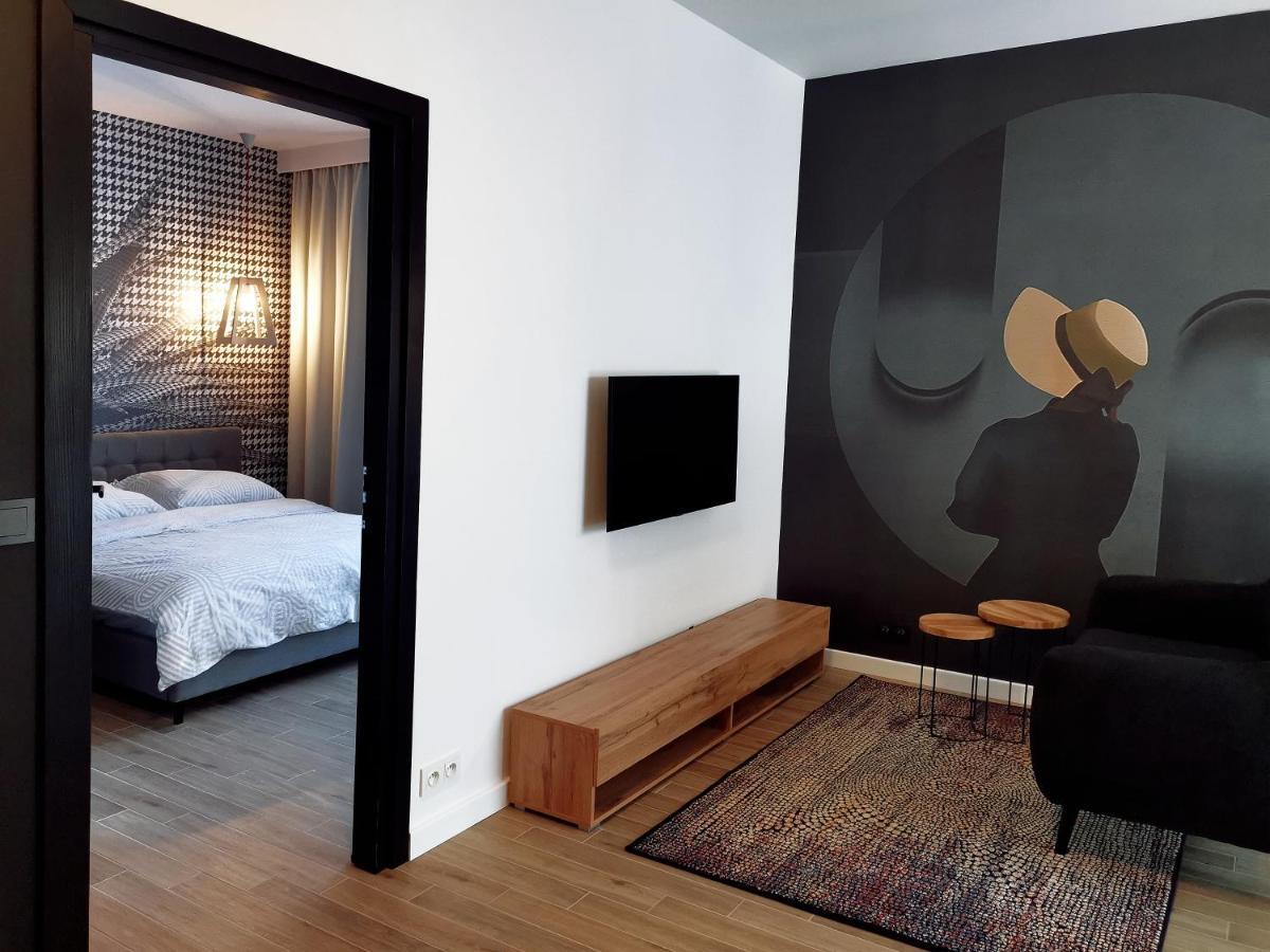 Come&Stay Apartments Wola วอร์ซอ ภายนอก รูปภาพ