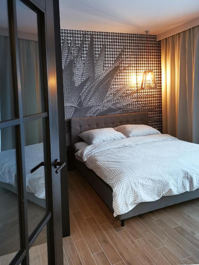 Come&Stay Apartments Wola วอร์ซอ ภายนอก รูปภาพ